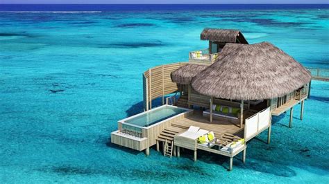 6 Amazing Floating Villas and Overwater Bungalow Hotels | Lugares de vacaciones de ensueño ...