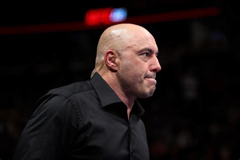 Joe Rogan Doubles Down at Comedy Show: “Don’t Take My Advice” | Vanity Fair