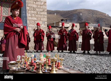 Tibetan monks chanting drums hi-res stock photography and images - Alamy