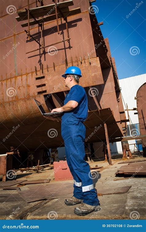 Shipyard Workers Royalty Free Stock Photos - Image: 30702108