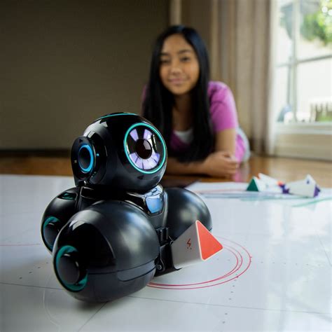 10 holiday tech toys for tweens and big kids | Tech Holiday Gift Guide 2018