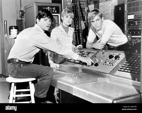 THE COMPUTER WORE TENNIS SHOES, from left, Kurt Russell, Debbie Paine, Frank Webb, 1969, ©Walt ...