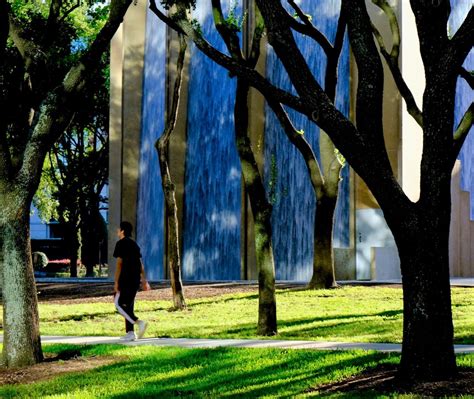 Waterwall Park - Uptown Houston