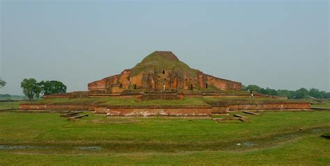 Somapura Mahavihara Travel Guide - Travel and Explore BD