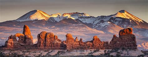 Sunset in Utah | Turret Arch and he La Sal Mountains. It too… | Flickr