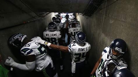 Seahawks: Marshall Faulk on how Super Bowl loss impact the team ...