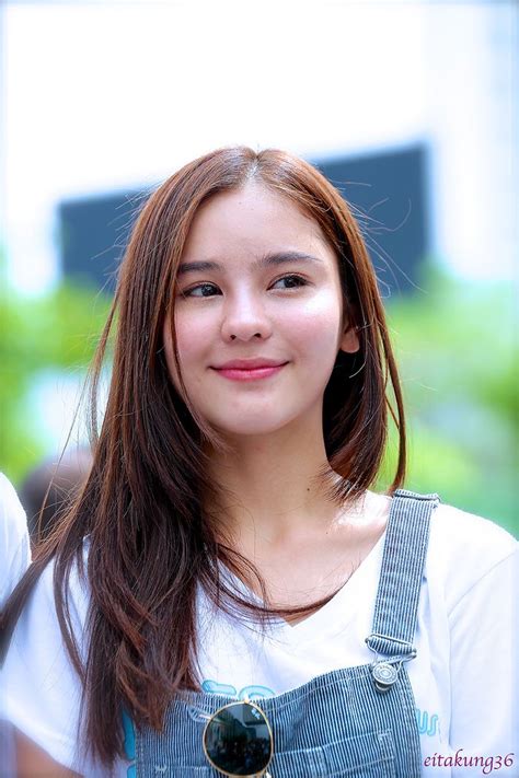 aom sushar | Produk kecantikan, Gaya rambut, Gadis-gadis cantik