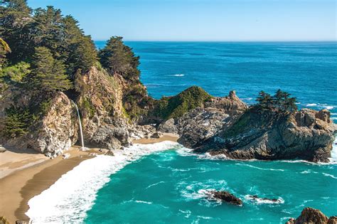 McWay Falls and Waterfall House Ruins: Big Sur's Stunning Tidefall ...