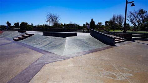 Encinitas Skate Plaza (aka Poods Skatepark) 2025 => STRAY ROCKET