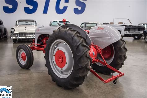 1939 Ford 9n Tractor - Pacific Classics