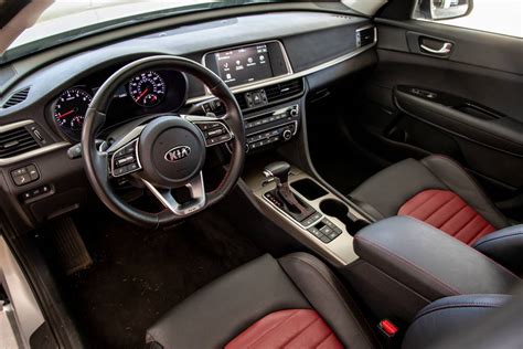 2019 Kia Optima Specs, Price, MPG & Reviews | Cars.com