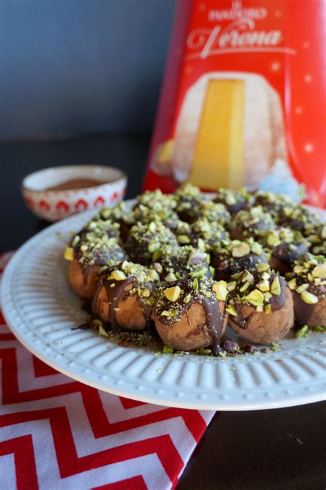 pandoro {Italian Christmas cake} truffles | The Baking Fairy