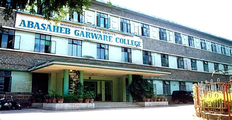 MES Garware College Of Commerce Pune FYJC Cutoff