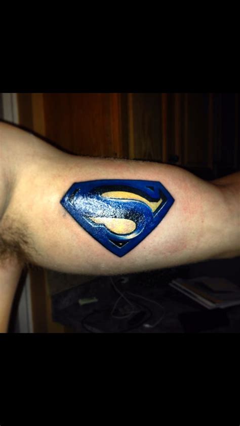My customized Superman logo tattoo :) Logo Superman, Superman Tattoos, Superman Stuff, New ...