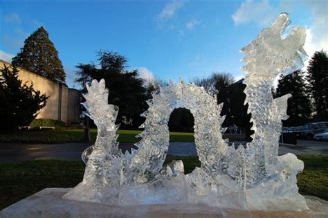 10 Amazing Ice Dragon Sculptures - Epic Fail