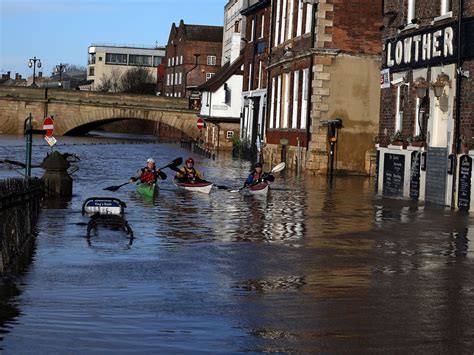 UK flooding: How a Yorkshire town worked with nature to stay dry | The Independent | The Independent