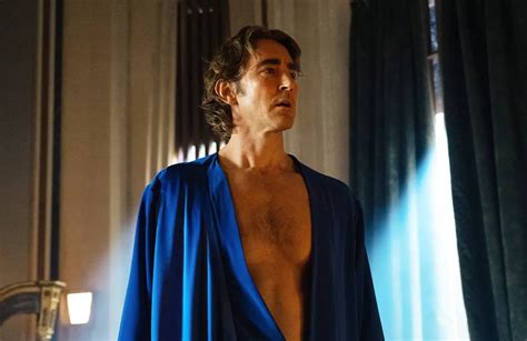 Lee Pace Is a More Human — and Naked — Emperor in 'Foundation' - PRIMETIMER