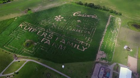 5 Acre Corn Maze at Kuipers Family Farm - YouTube