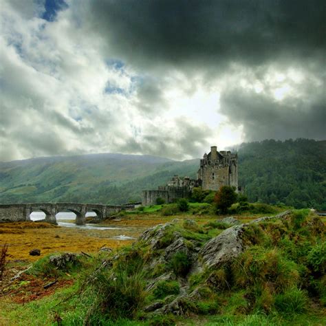 Eilean Donan Castle by Pygar on DeviantArt