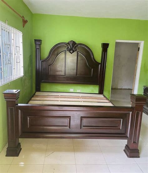 For Sale: Queen Size Bed - 22 West Street Port Antonio