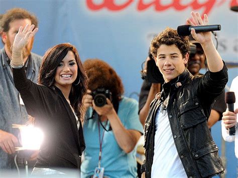 Nick Jonas Demi Lovato Friendship