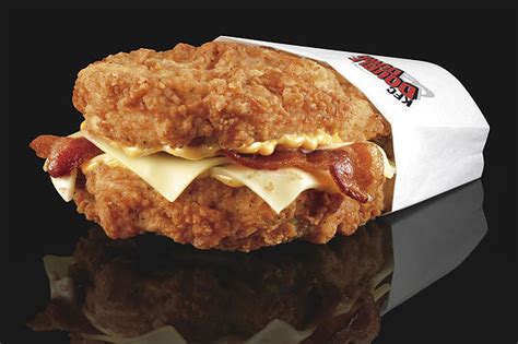 KFC's new sandwich replaces bun with ... chicken - Deseret News