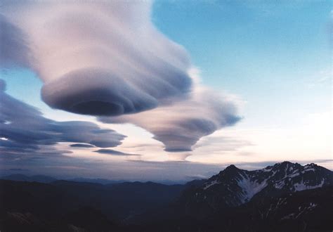 World's Most Amazing, Crazy & Rare Natural Phenomena You Won't Believe ! | Reckon Talk