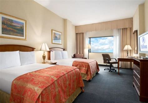 DoubleTree by Hilton Houston Hobby Airport | Hotels in Houston, TX