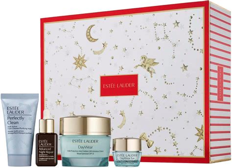 Estée Lauder DayWear Skincare Set | lyko.com