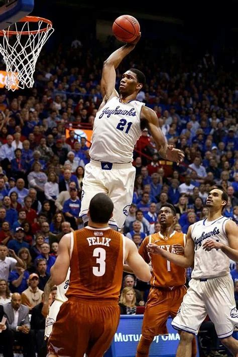 Joel Embiid dunk | Kentucky basketball, Basketball players, Jayhawks