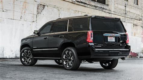 2018 GMC Yukon Denali Ultimate Black Edition - Rear Three-Quarter | HD ...