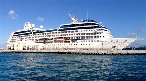 Regatta Oceanía Ship in Heritage Wharf at Royal Naval Dockyard Bermuda | Travel spot, Regatta ...