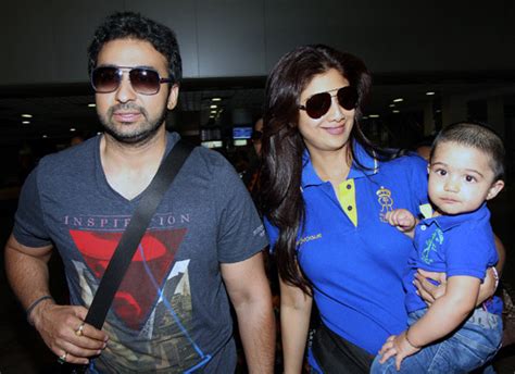 PIX: Shilpa Shetty, son spotted at the airport - Rediff.com Movies