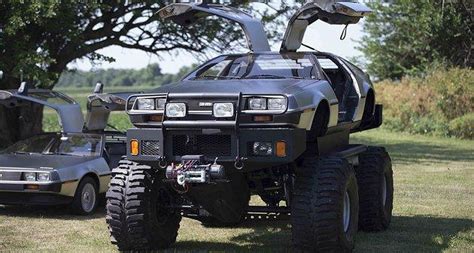 10 Crazy Lifted Cars You Would Never Expect