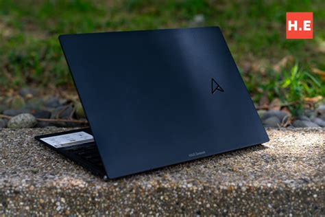 ASUS Zenbook S13 OLED Review — fantastic CPU, stifling display and ...