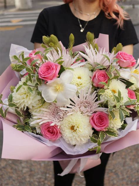 Mother's Day Flower Delivery | Avant Garden Florist Auckland