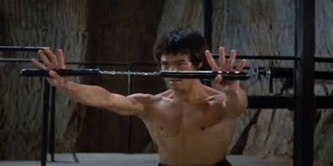 3 Martial Arts Weapons Bruce Lee Uses In Enter The Dragon