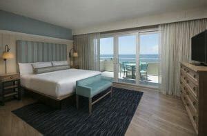 Edgewater Naples Reviews: Beach Hotel Revealed – Family Destinations Guide