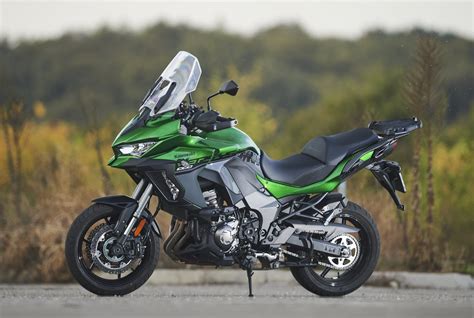 Kawasaki Versys 1000 SE - test și prezentare - formula de succes