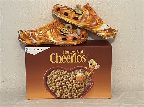 Crocs x Cereal Honey Nut Cheerios Classic Clog NEW *IN HAND* Size 11 ...