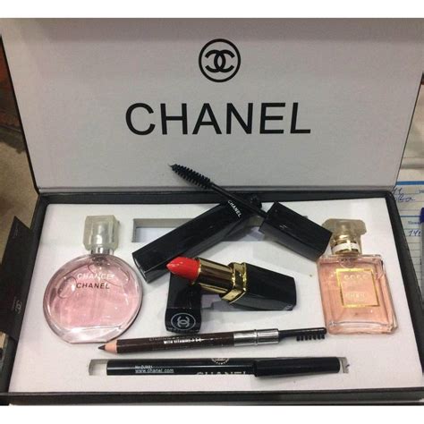 Chanel 5 in 1 Limited Edition Gift set- Chance Chanel 15ml Perfume , Coco Madmosile 15ml Perfume ...