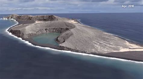 Tonga's Hunga volcano eruption from space, amazing video - Our Planet