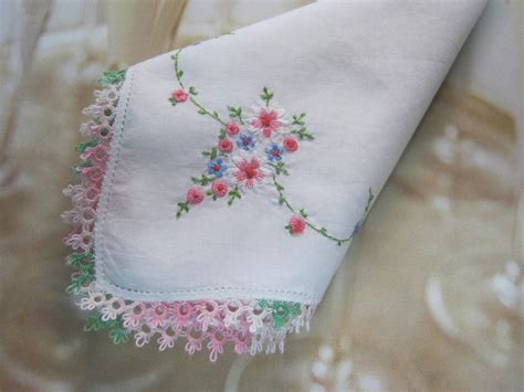 Vintage Ladies Handkerchief | Ladies handkerchiefs, Vintage ladies, Vintage bride