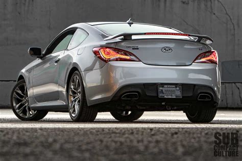 Review: 2013 Hyundai Genesis Coupe 3.8 Track: Big power, big fun ... | Autos Gallery