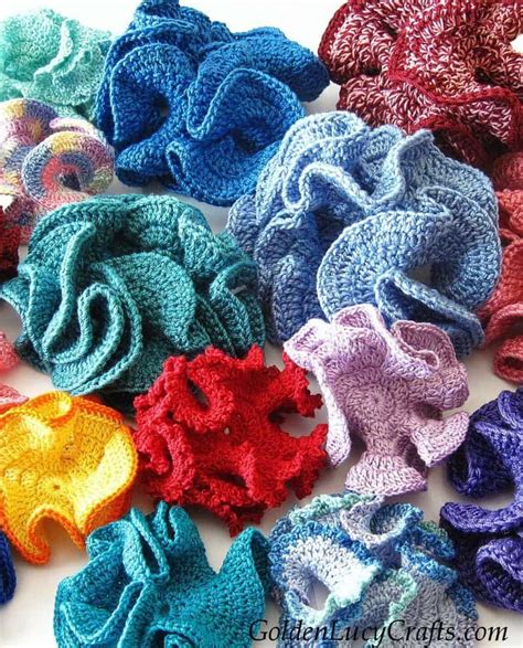 Crochet Hyperbolic Coral, Free Crochet Pattern - GoldenLucyCrafts