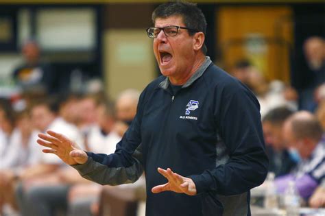 Colonial League boys basketball coach abruptly resigns midseason - lehighvalleylive.com