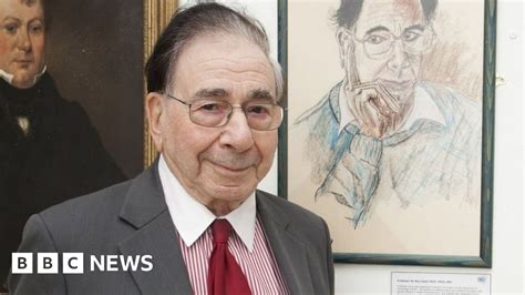 Pioneering Cambridge Surgeon Sir Roy Calne Dies At 93, Leaving A Lasting Medical Legacy - KothStudio