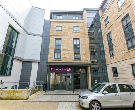 Premier Inn Harrogate Town Centre Hotel - [2018] Reviews, Photos ...