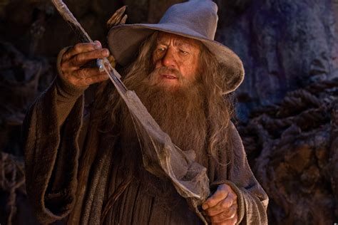 Ian McKellen, 'The Hobbit' Star, On Returning To Middle-Earth And The ...