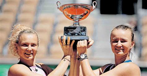 Krejcikova Coach - French Open Barbora Krejcikova Erreicht Finale Im Einzel Und Doppel Der ...